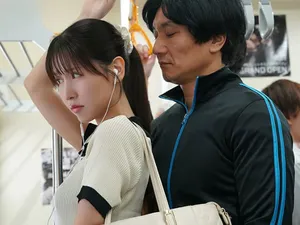 Đặt gái trên mạng giao hàng tận nhà địt tận giường