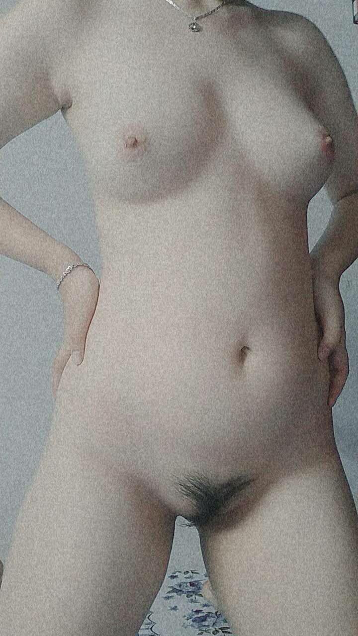 Hai cô nàng lesbian thủ dâm cùng nhau để thỏa mãn cơn nghiện địt